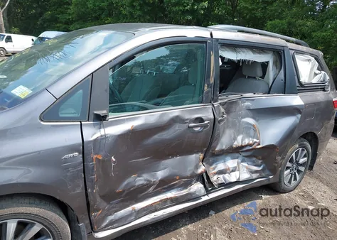 2019 Toyota Sienna Le 7 Passenger from USA, damaged, VIN 5TDJZ3DC2KS214116